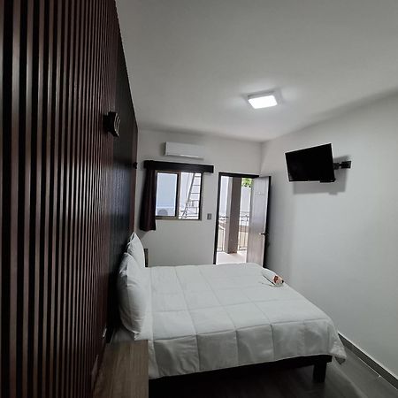 Hotel Sevilla Palenque Eksteriør billede