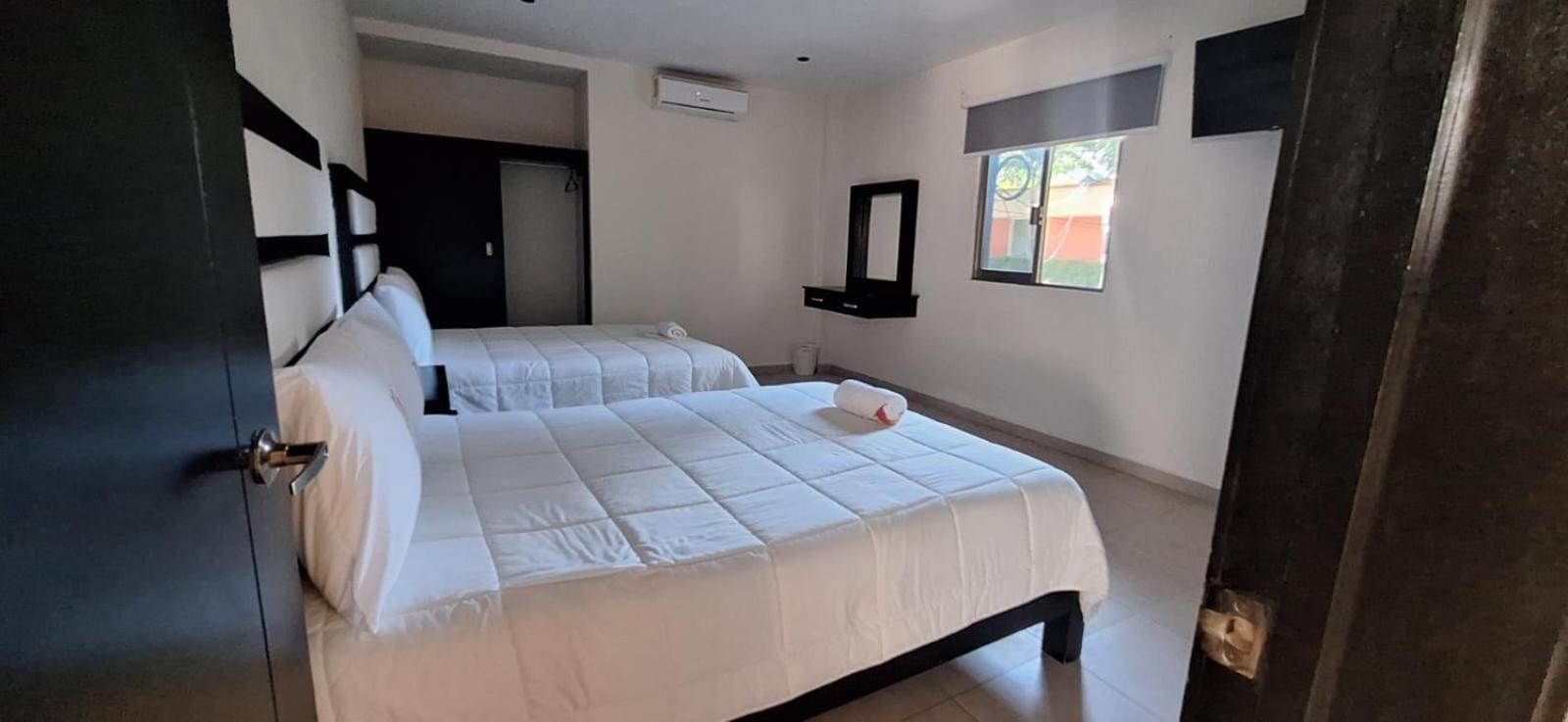 Hotel Sevilla Palenque Eksteriør billede