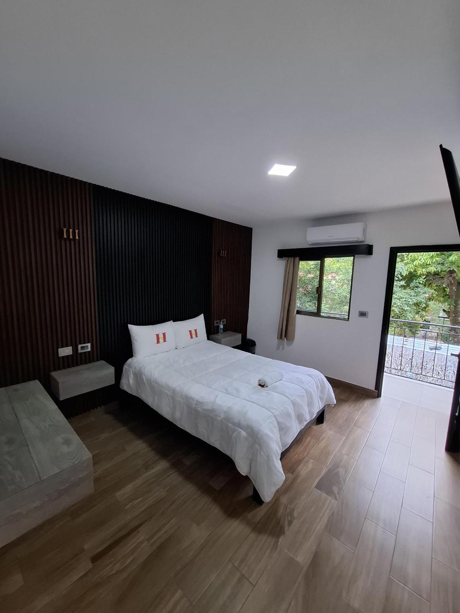 Hotel Sevilla Palenque Eksteriør billede