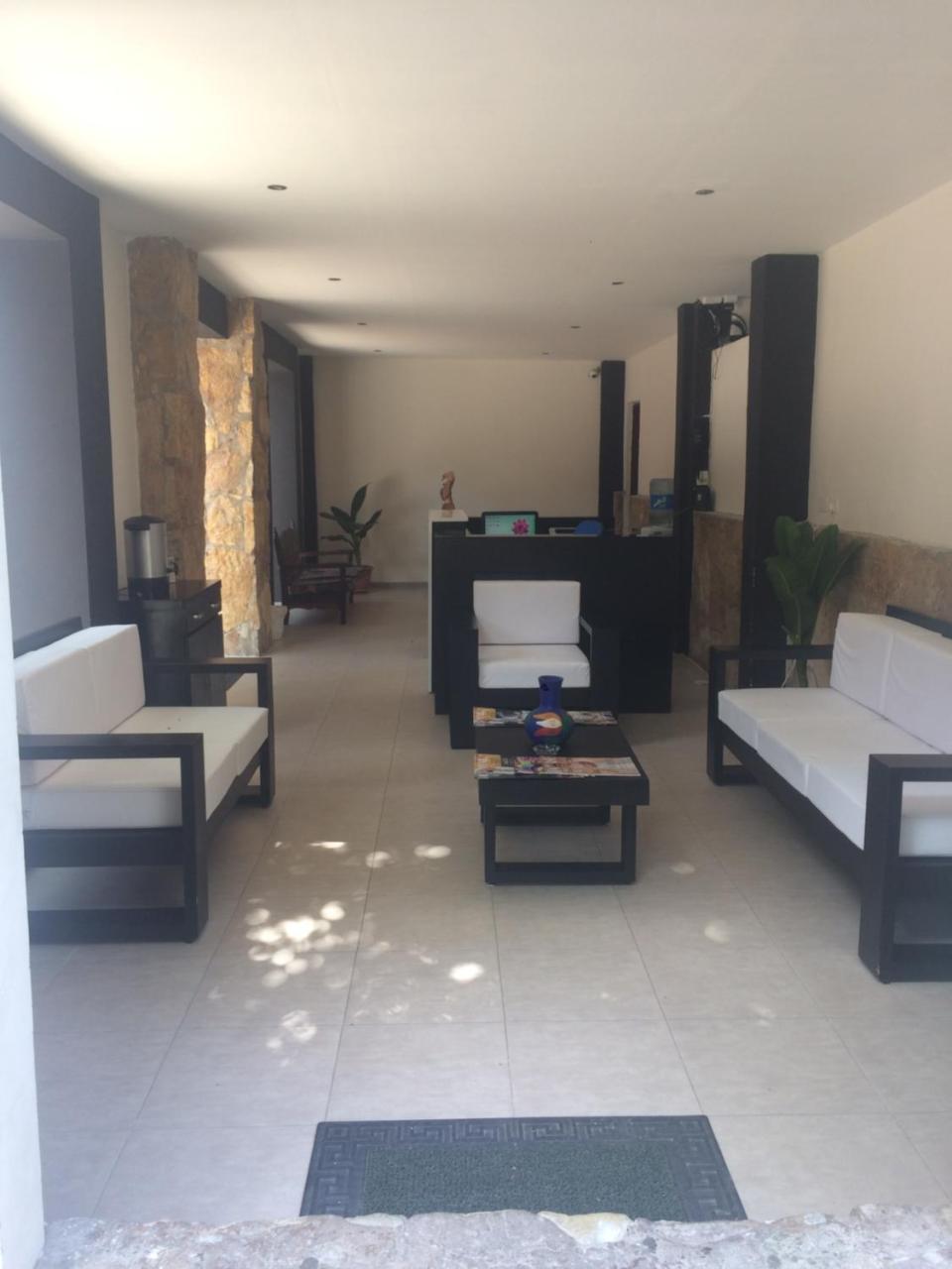 Hotel Sevilla Palenque Eksteriør billede